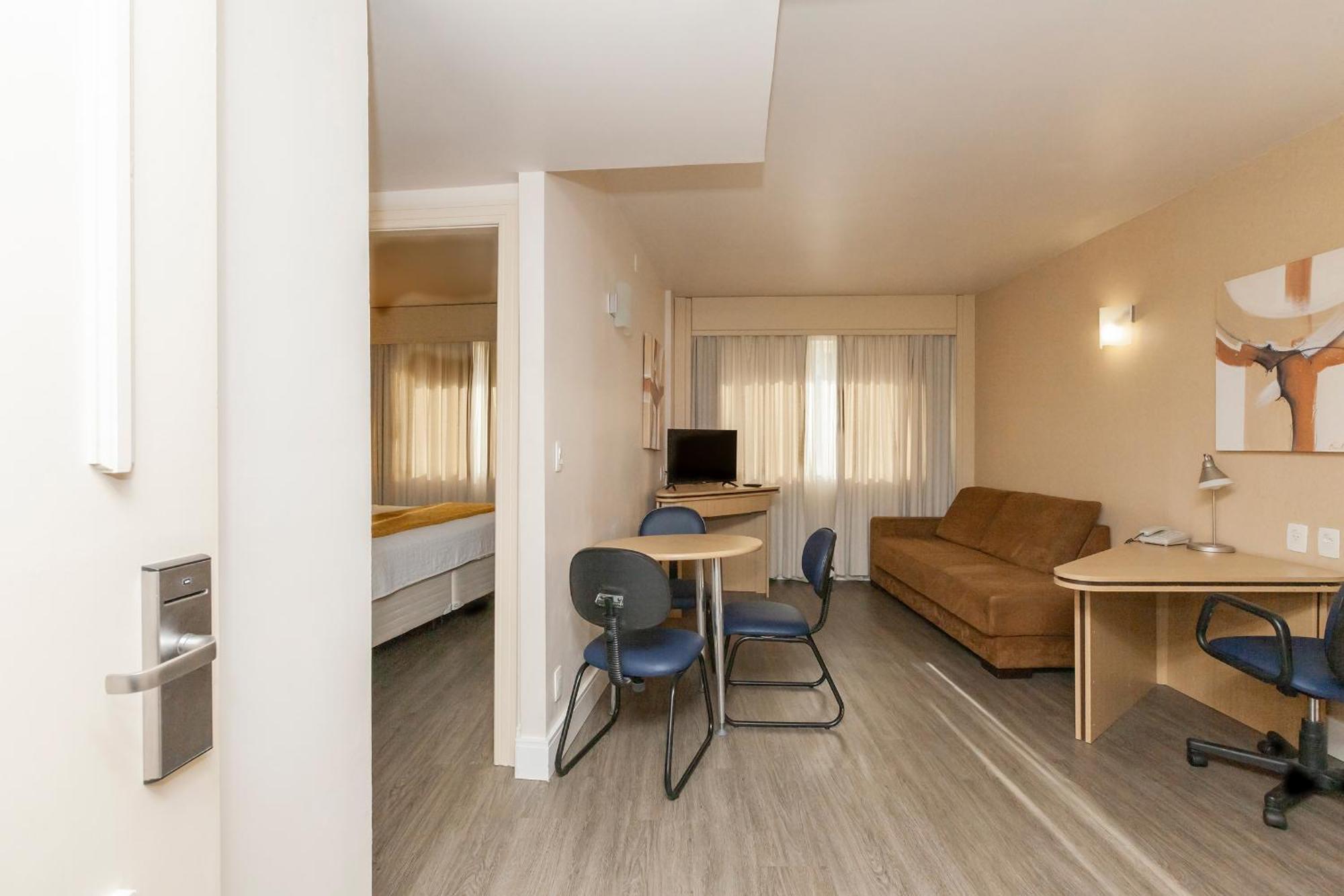 Tri Hotel Vittoria Bento เบงโต กองซัลเวส ภายนอก รูปภาพ